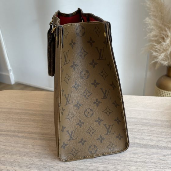Louis Vuitton Reverse Monogram Giant Onthego MM