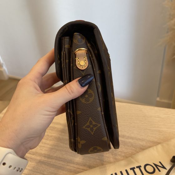 Louis Vuitton Monogram Pochette Metis