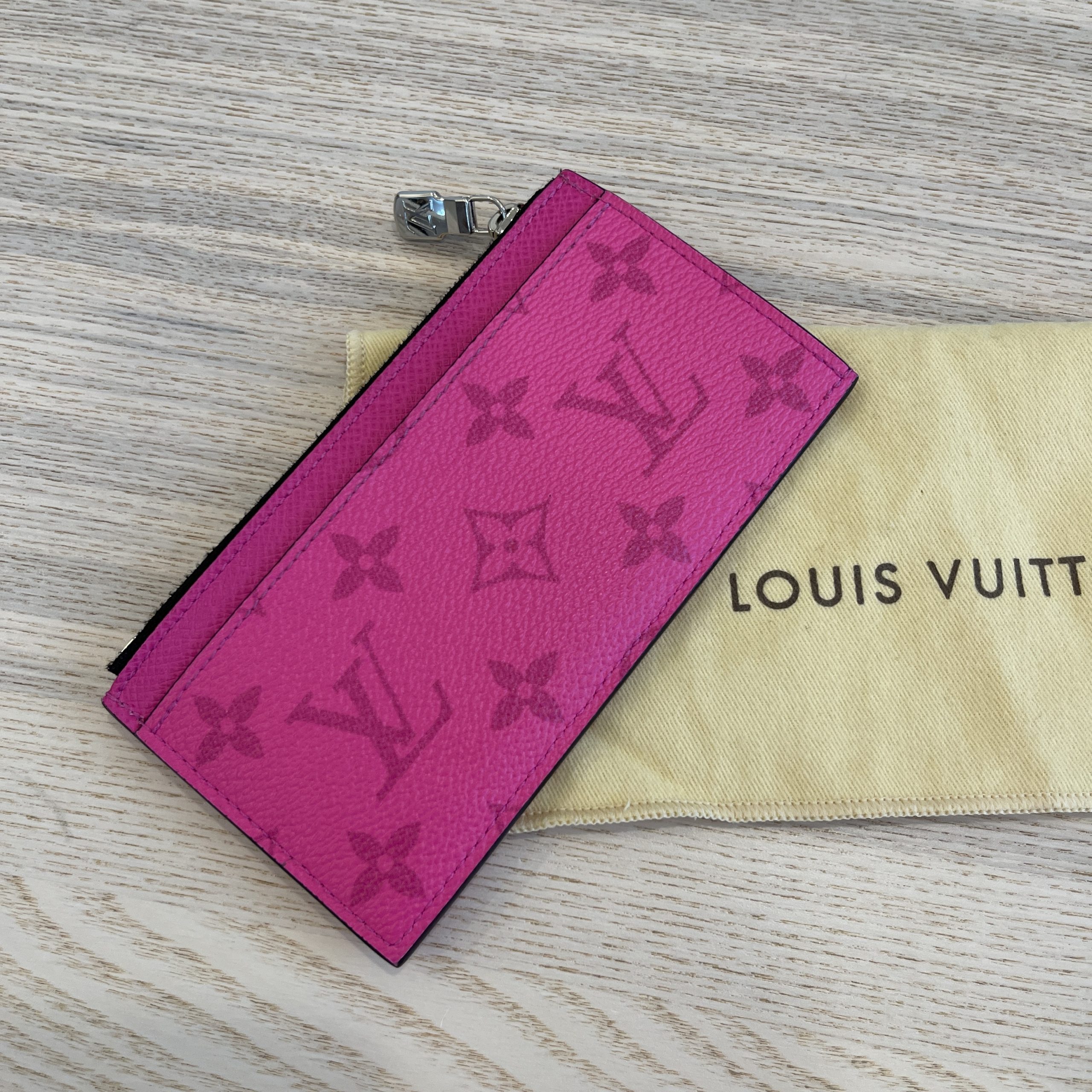 Louis Vuitton LV Coin card holder fuchsia Pink Leather ref.330199