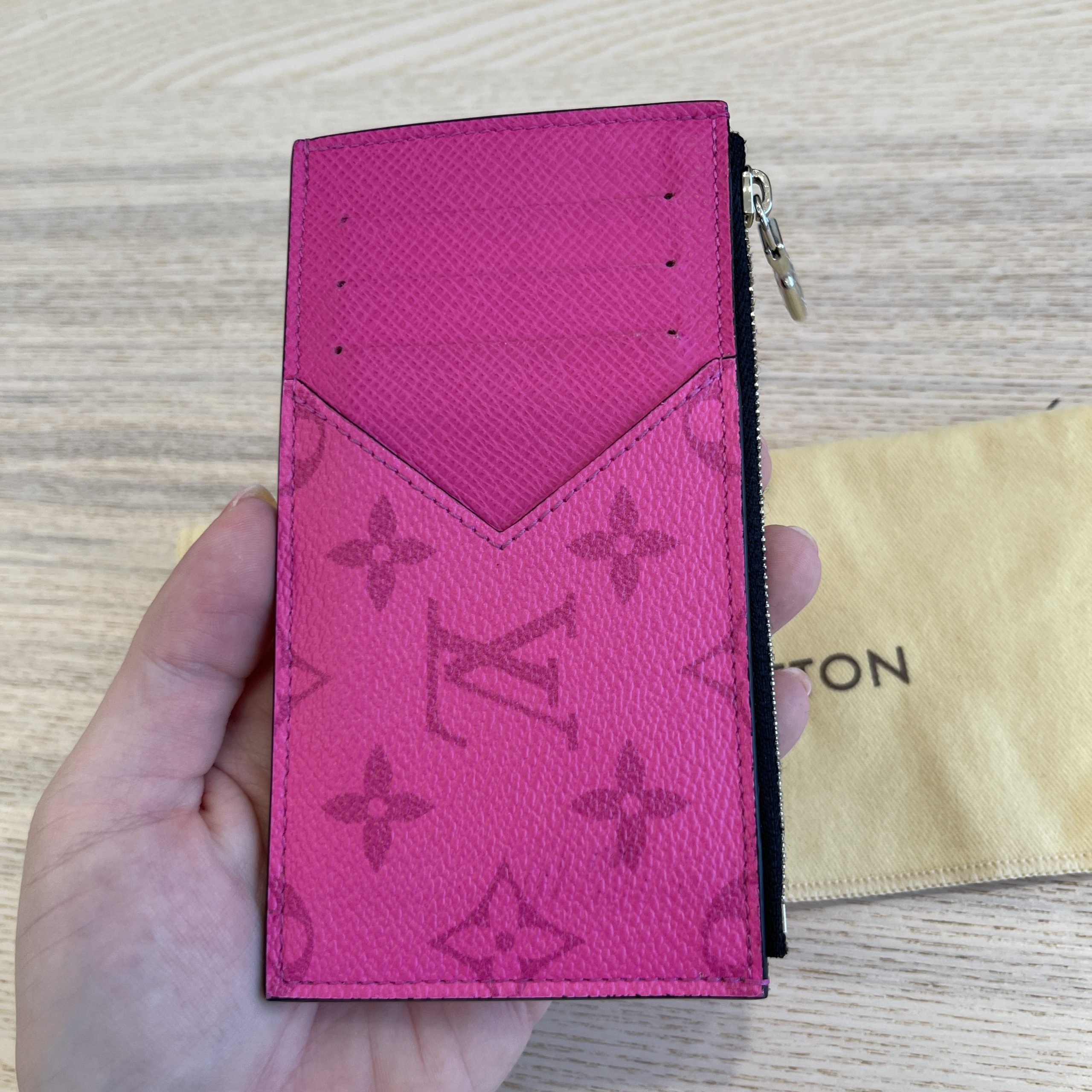 Pink is the new Black Louis Vuitton Taigarama Fuchsia Card Coin Holder.  Amazing color, get it while u have time before the season…