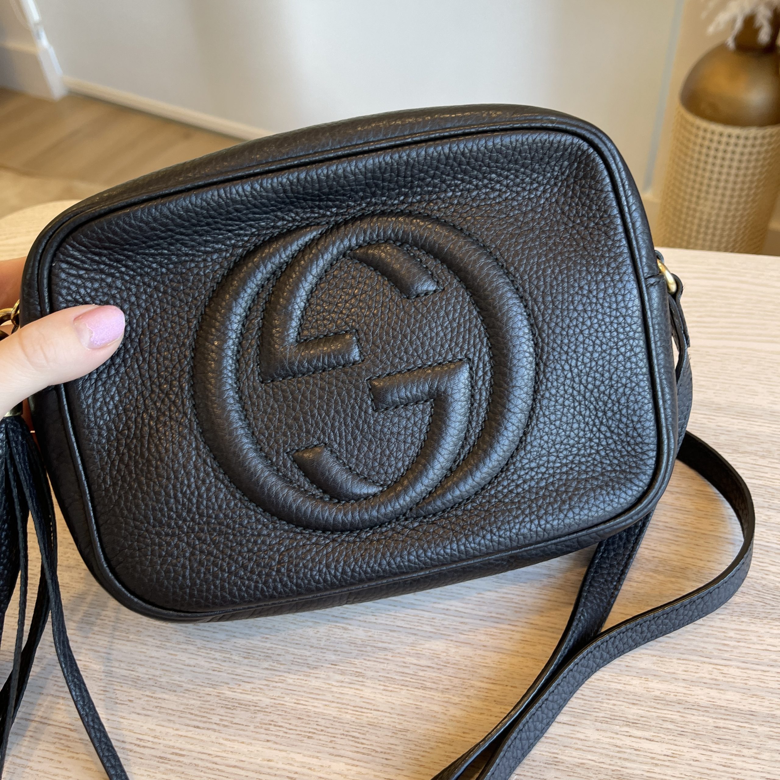 Gucci soho leather disco bag top