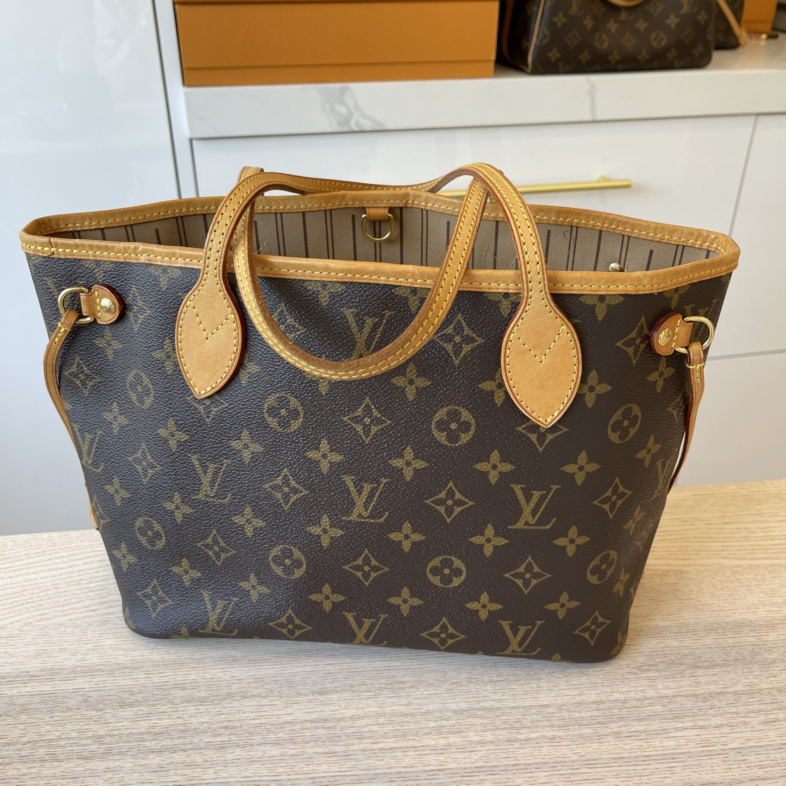 Louis Vuitton Monogram Neverfull PM Beige