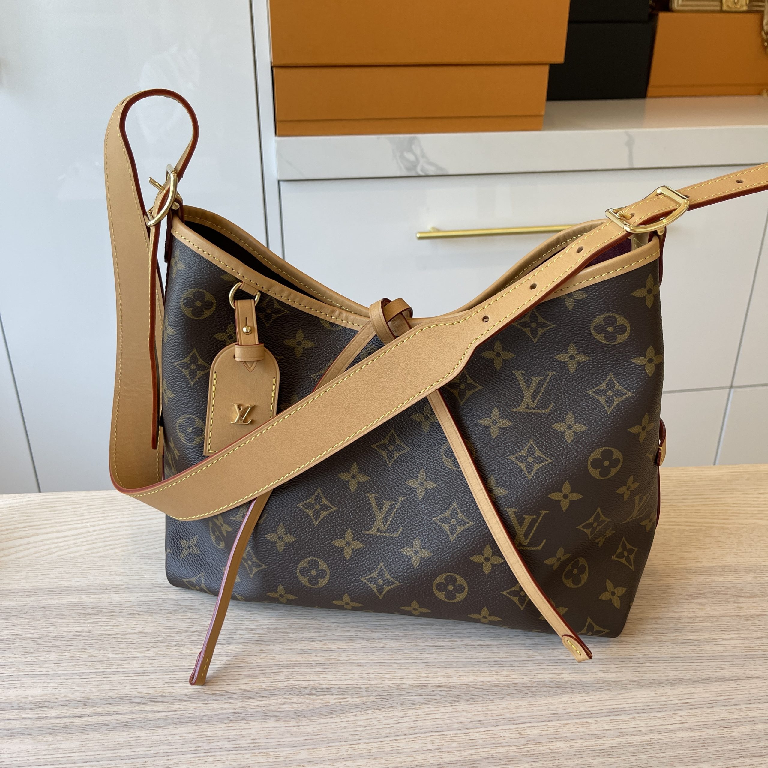 Louis Vuitton Carryall PM