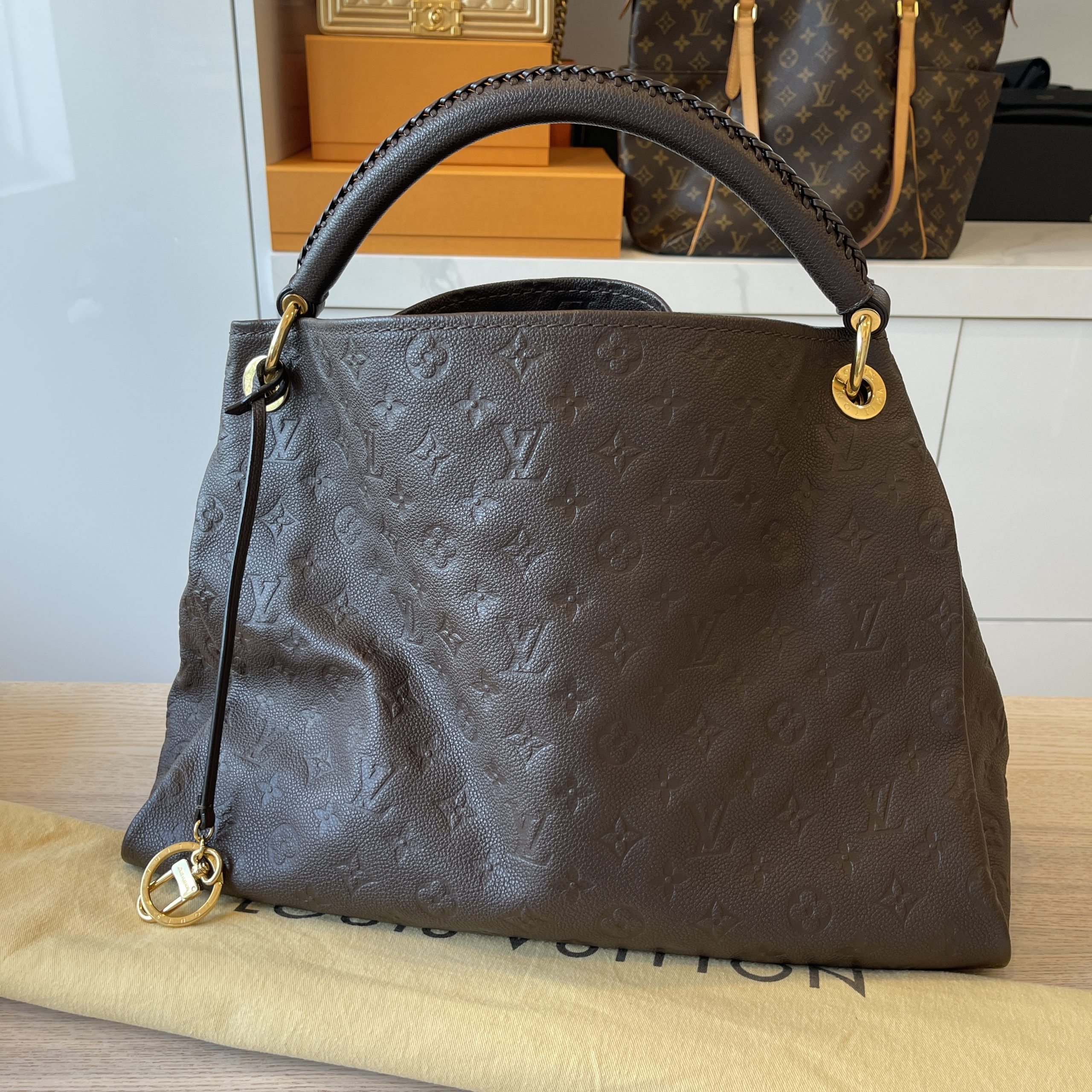 Louis Vuitton Artsy MM Monogram Empreinte Leather Ombre Taupe