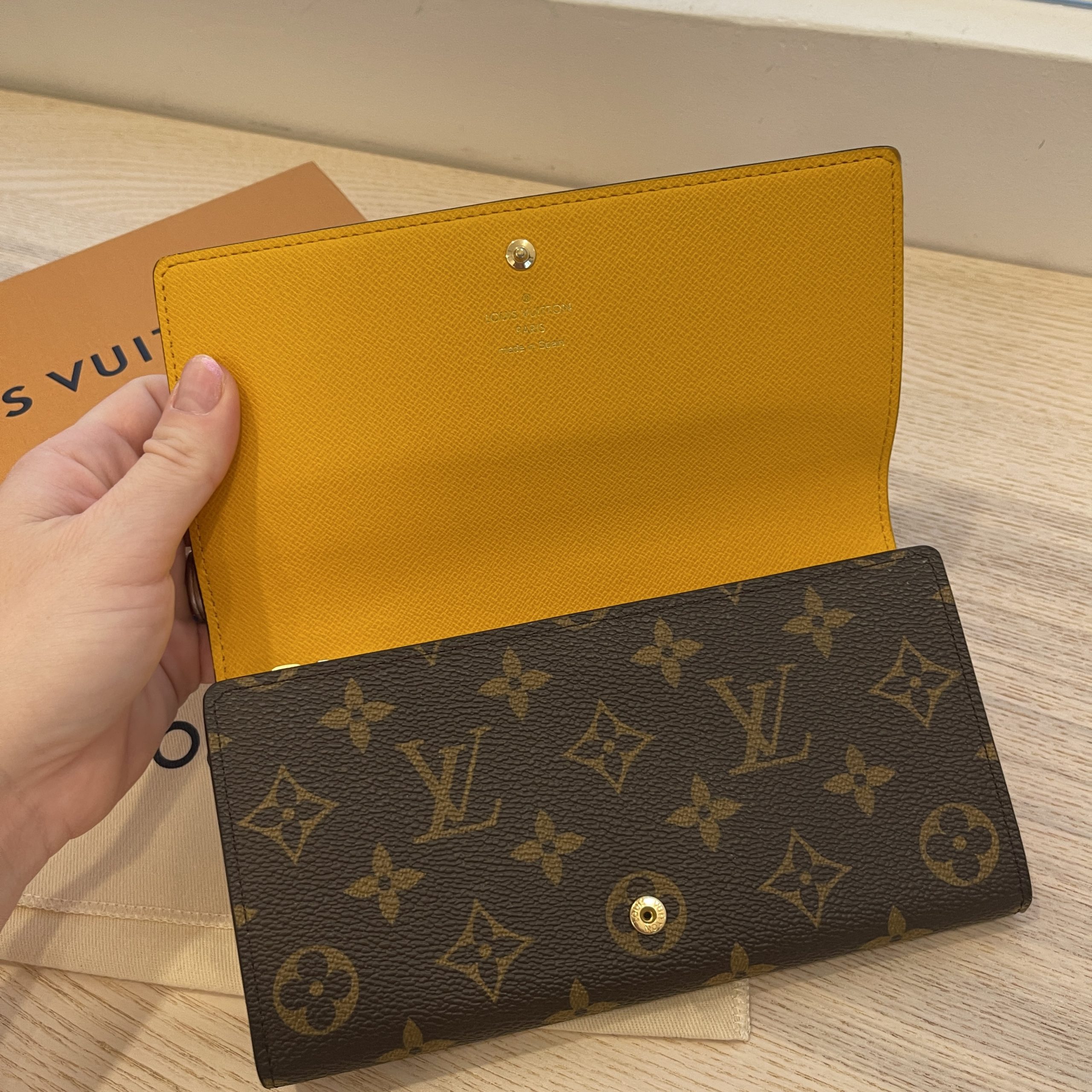 LV Sarah Wallet Christmas 2020 - Designer WishBags