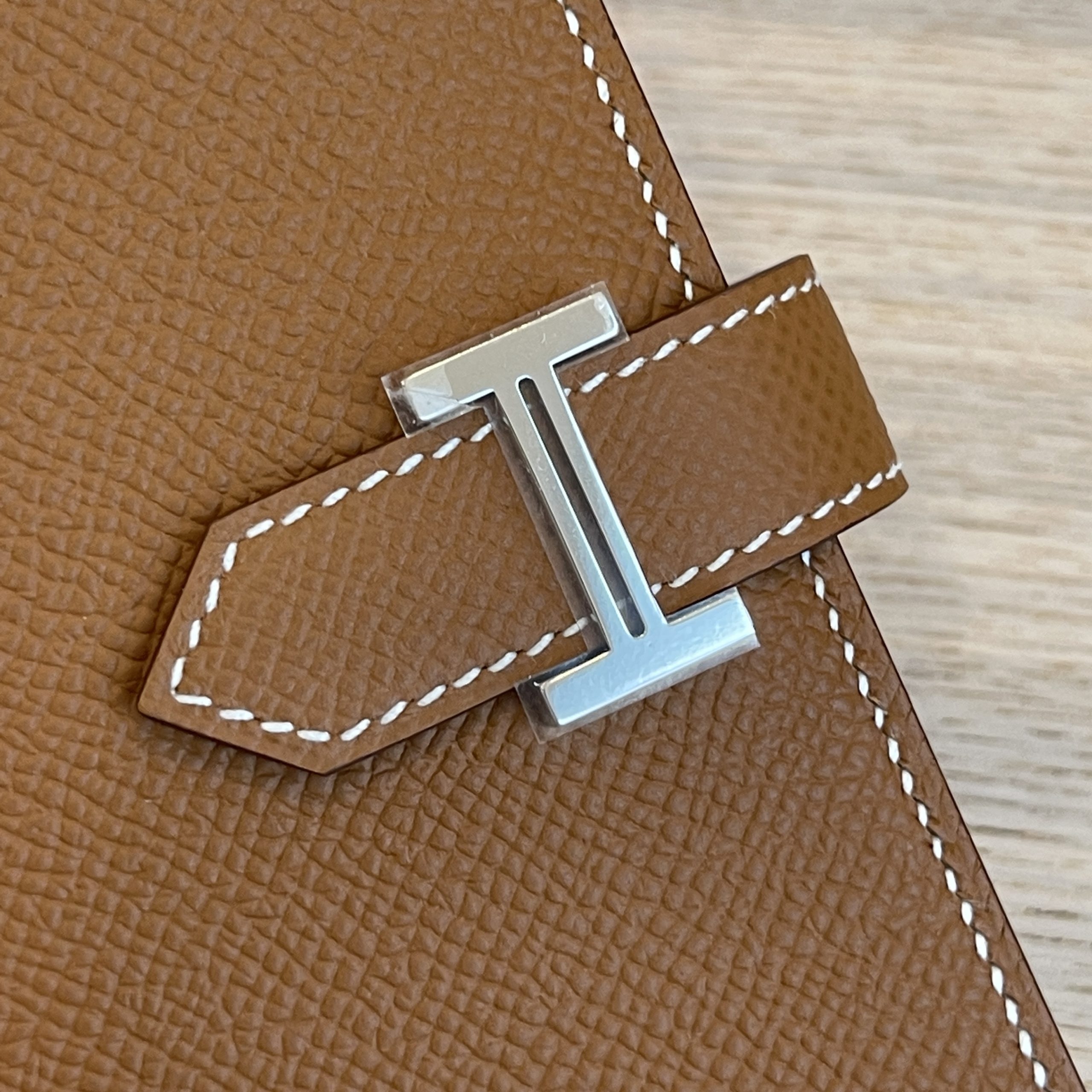 Hermes Epsom Bearn Compact Wallet Gold