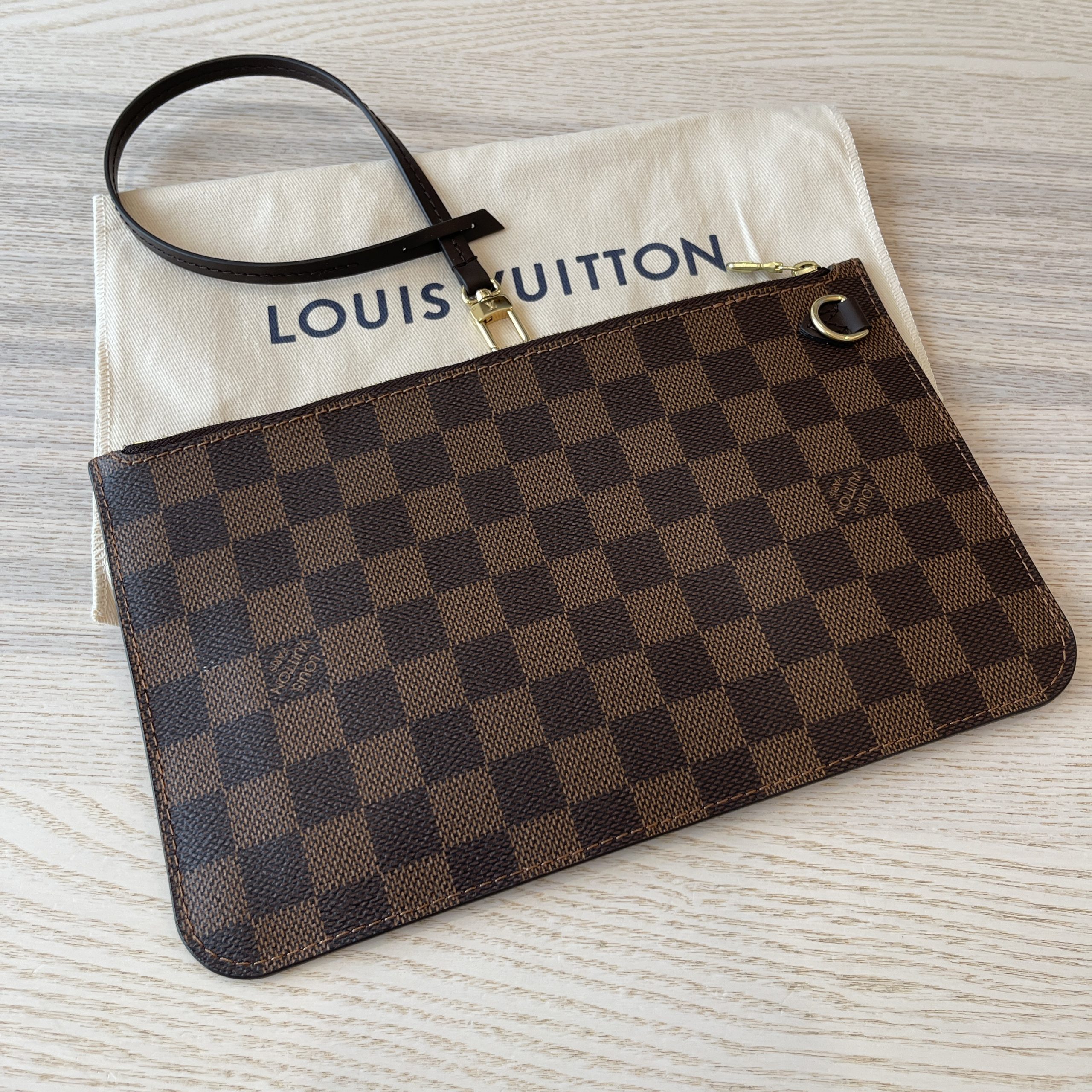 Louis Vuitton Damier Ebene Neverfull MM GM Pochette Wristlet