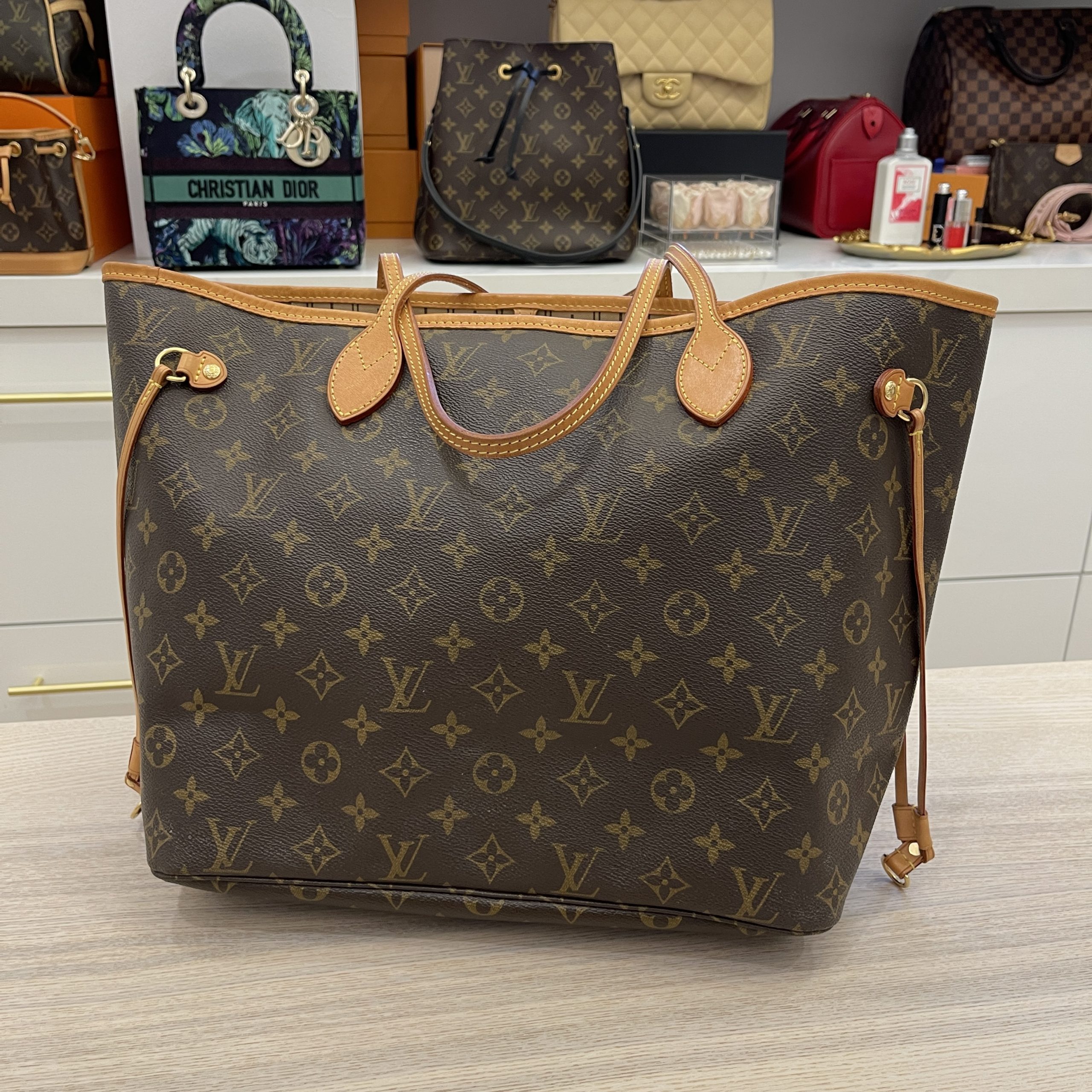 Louis Vuitton Monogram Neverfull MM Beige