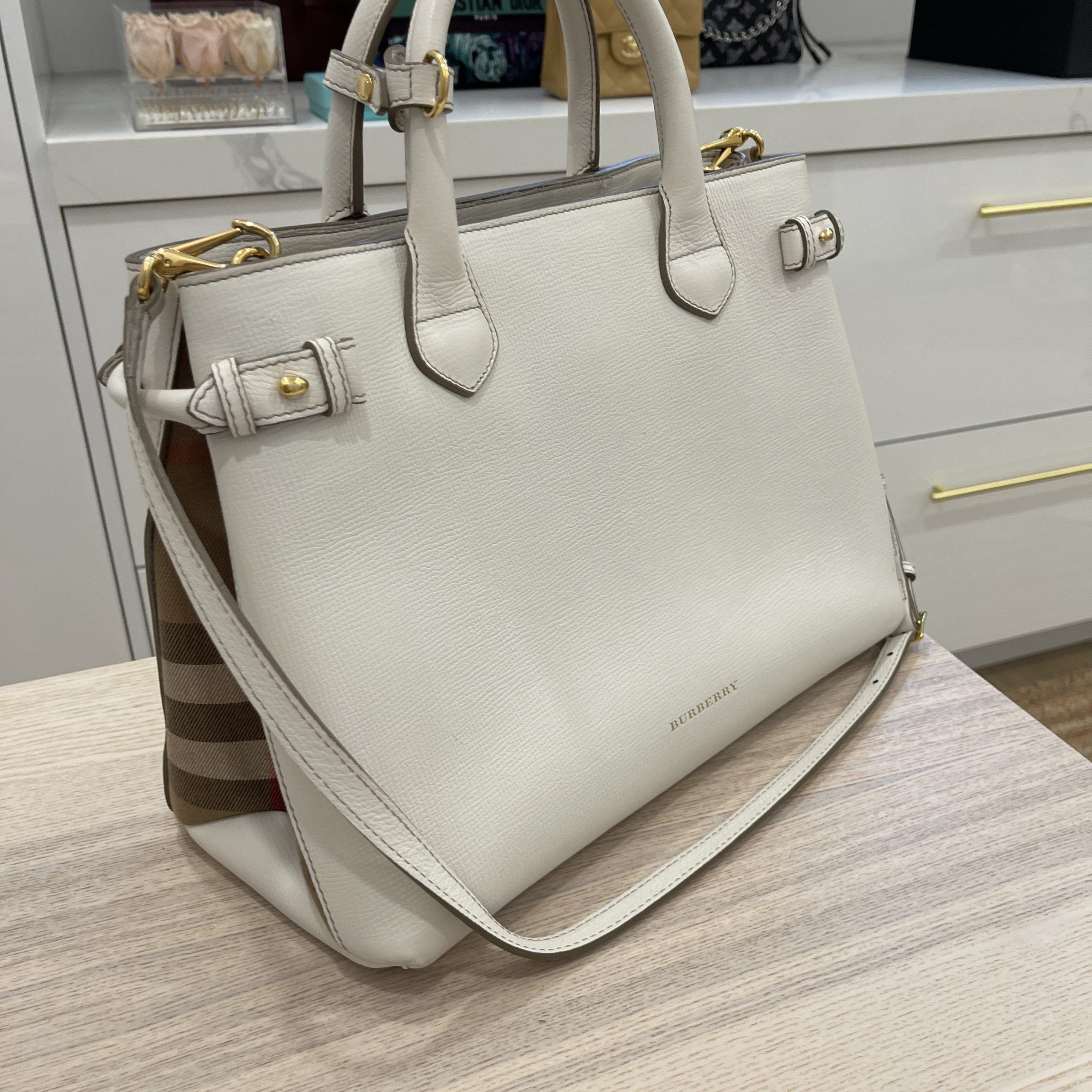 Burberry medium banner 2025