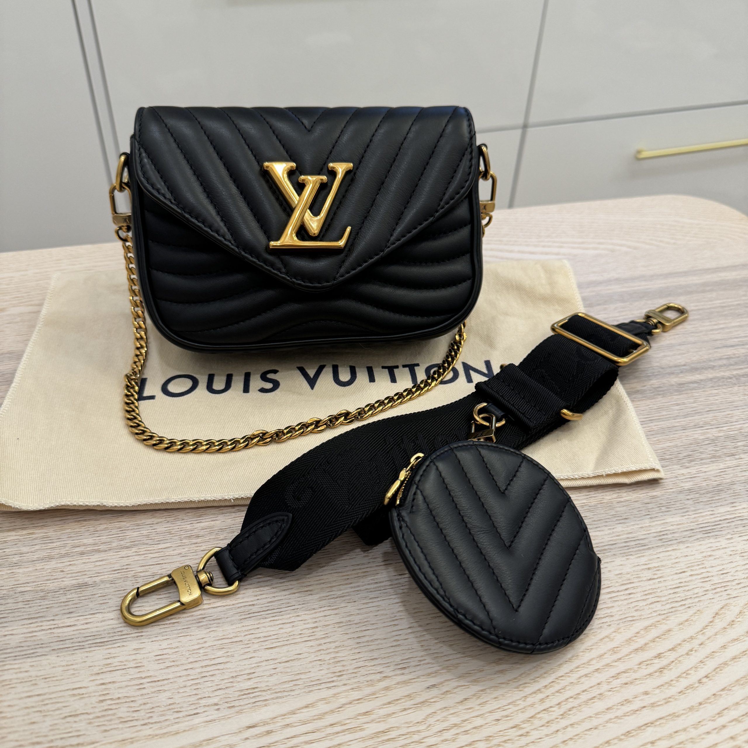 Louis Vuitton Calfskin New Wave Multi Pochette Black