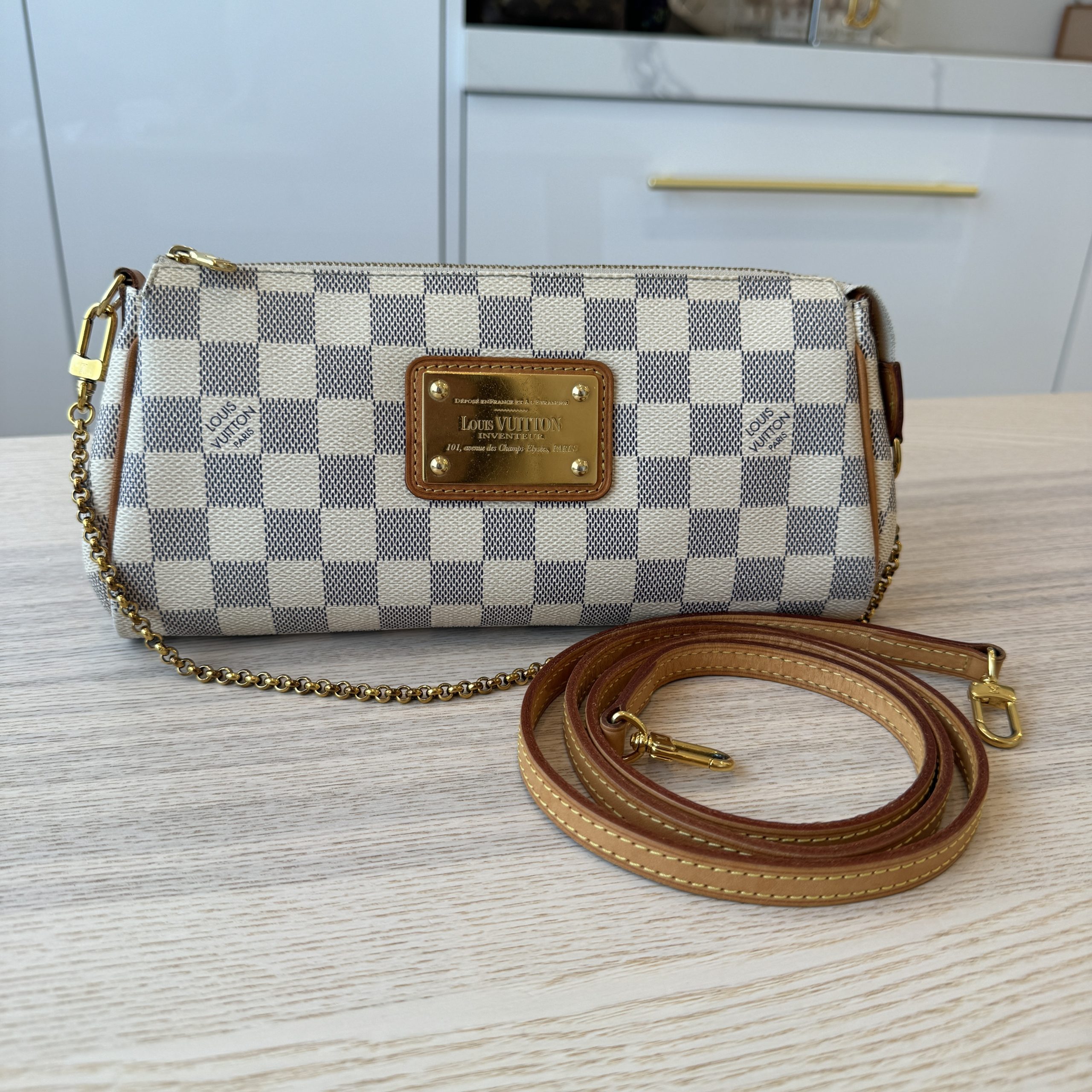 louis vuitton damier azur eva