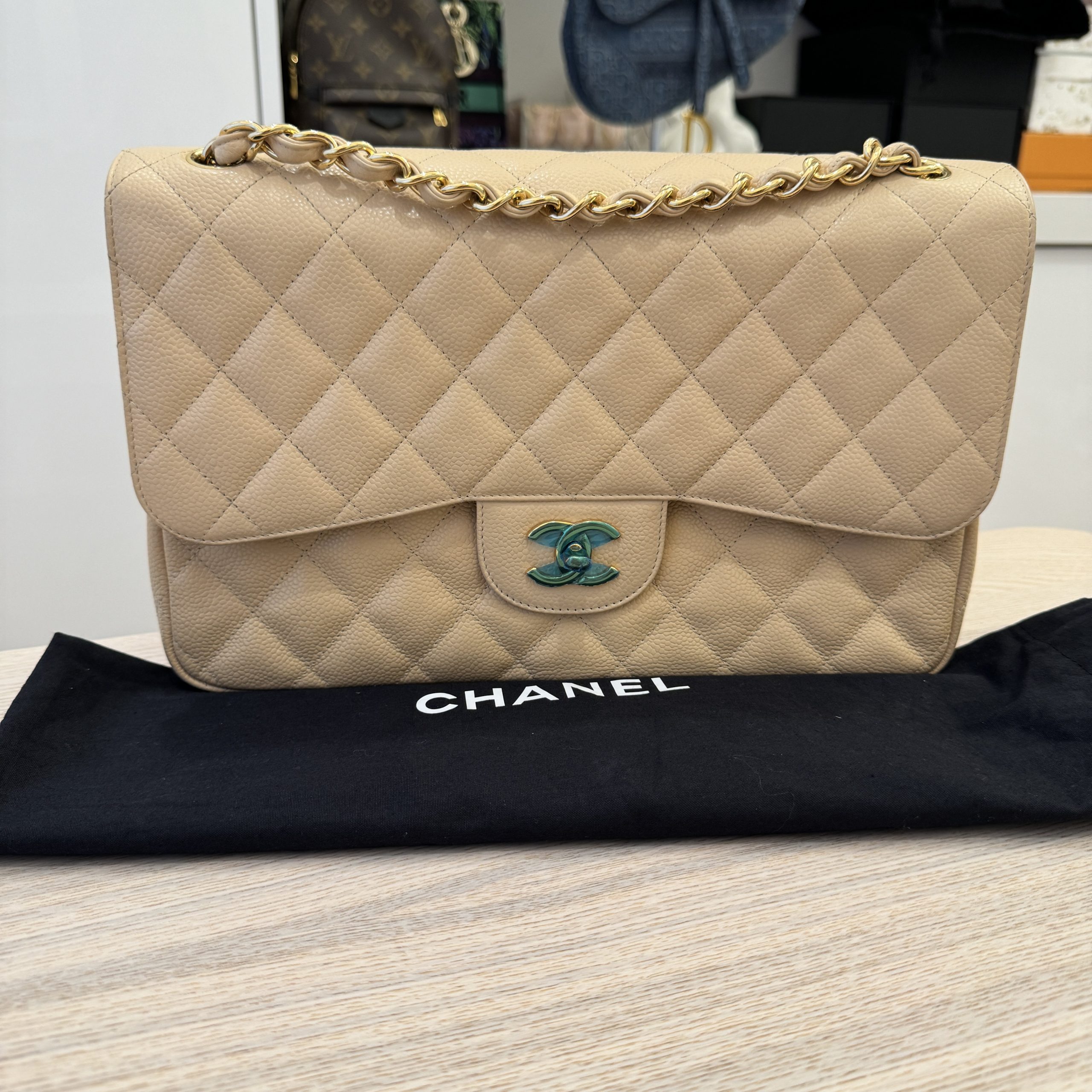 Authentic Pre-Owned Chanel Handbags: The Complete Buying and Selling Guide