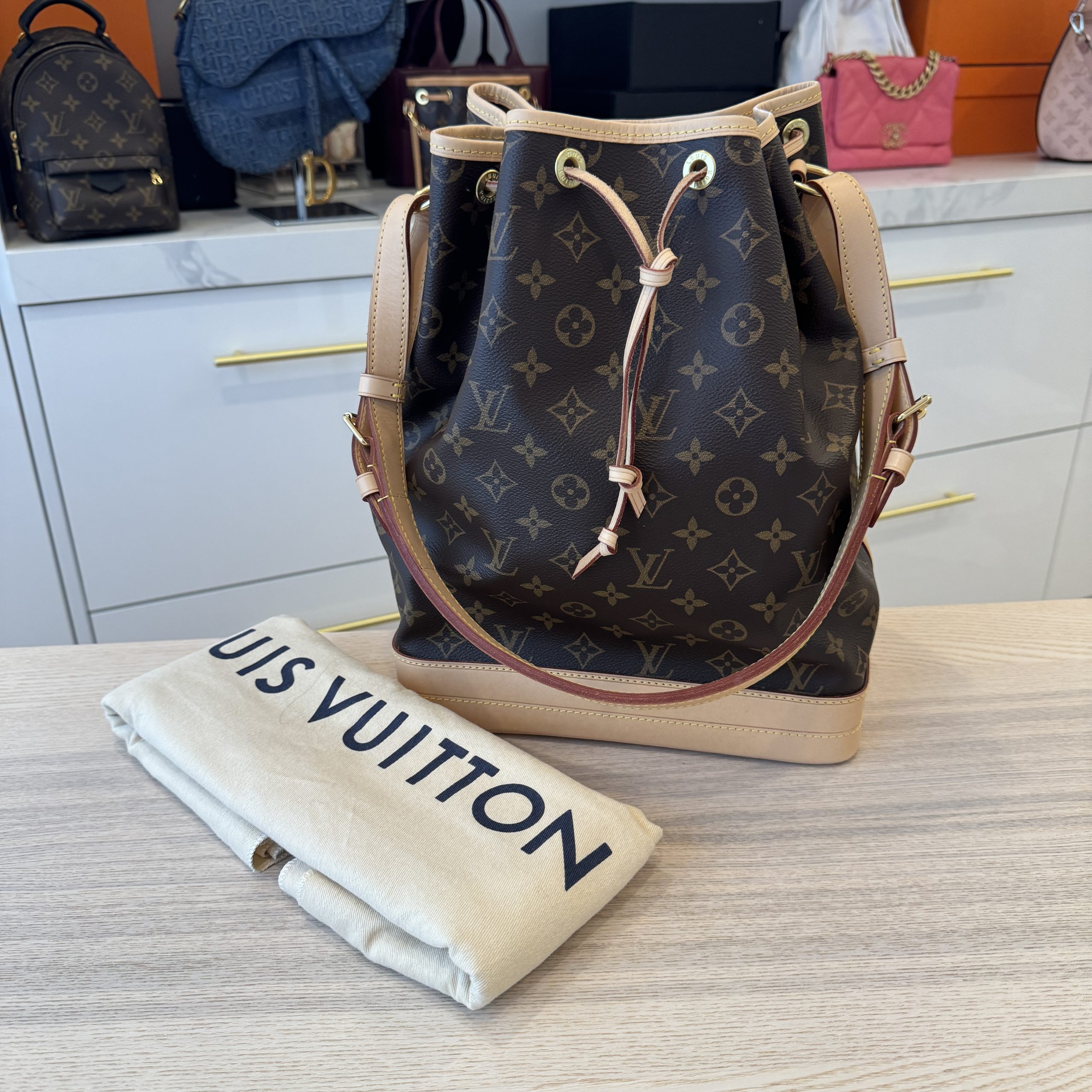 Sell Louis Vuitton Handbags - Get Cash Online Today