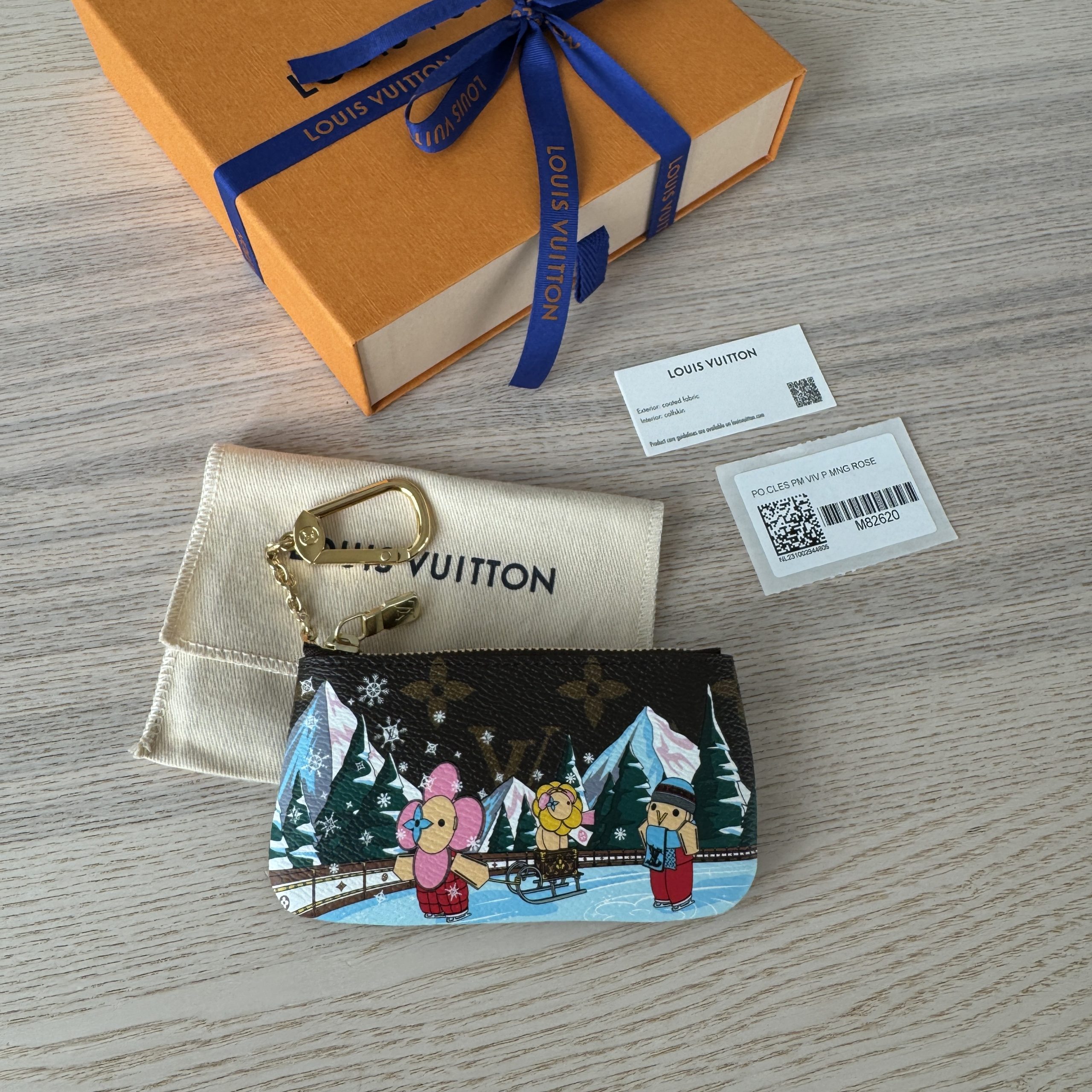 Louis Vuitton LV Key Pouch Xmas Animation new Multiple colors ref