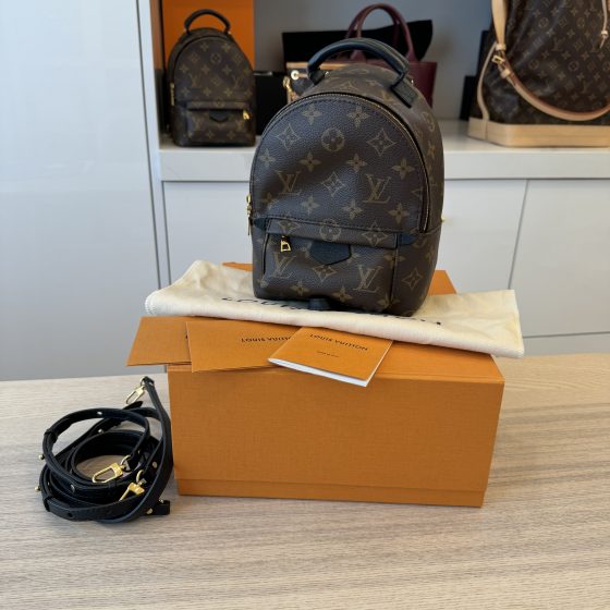Buying and Selling Pre-Owned Authentic Louis Vuitton Handbags: The Ultimate  Guide