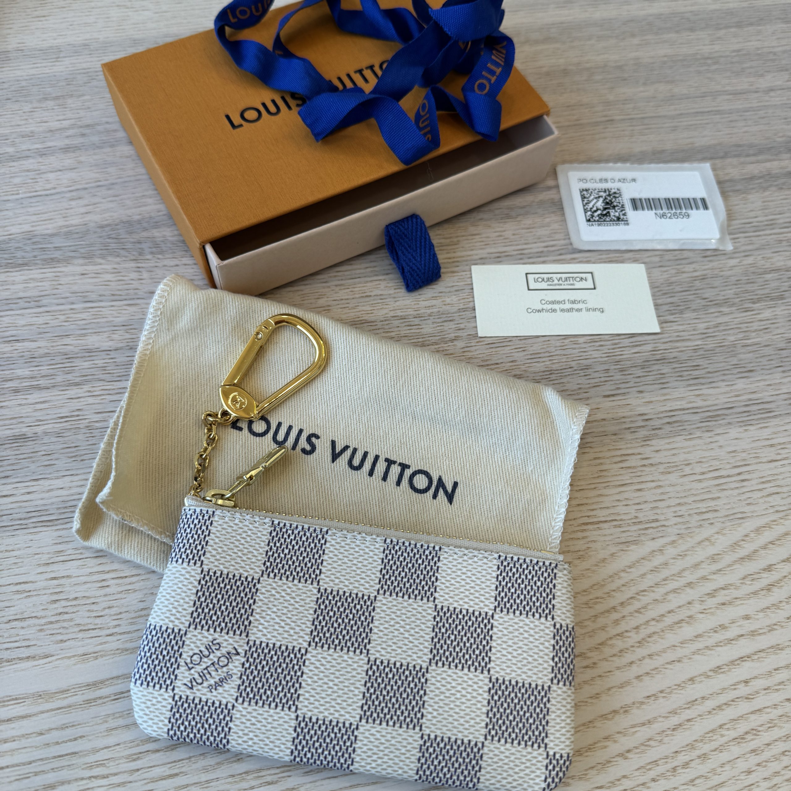 N62659 sales key pouch