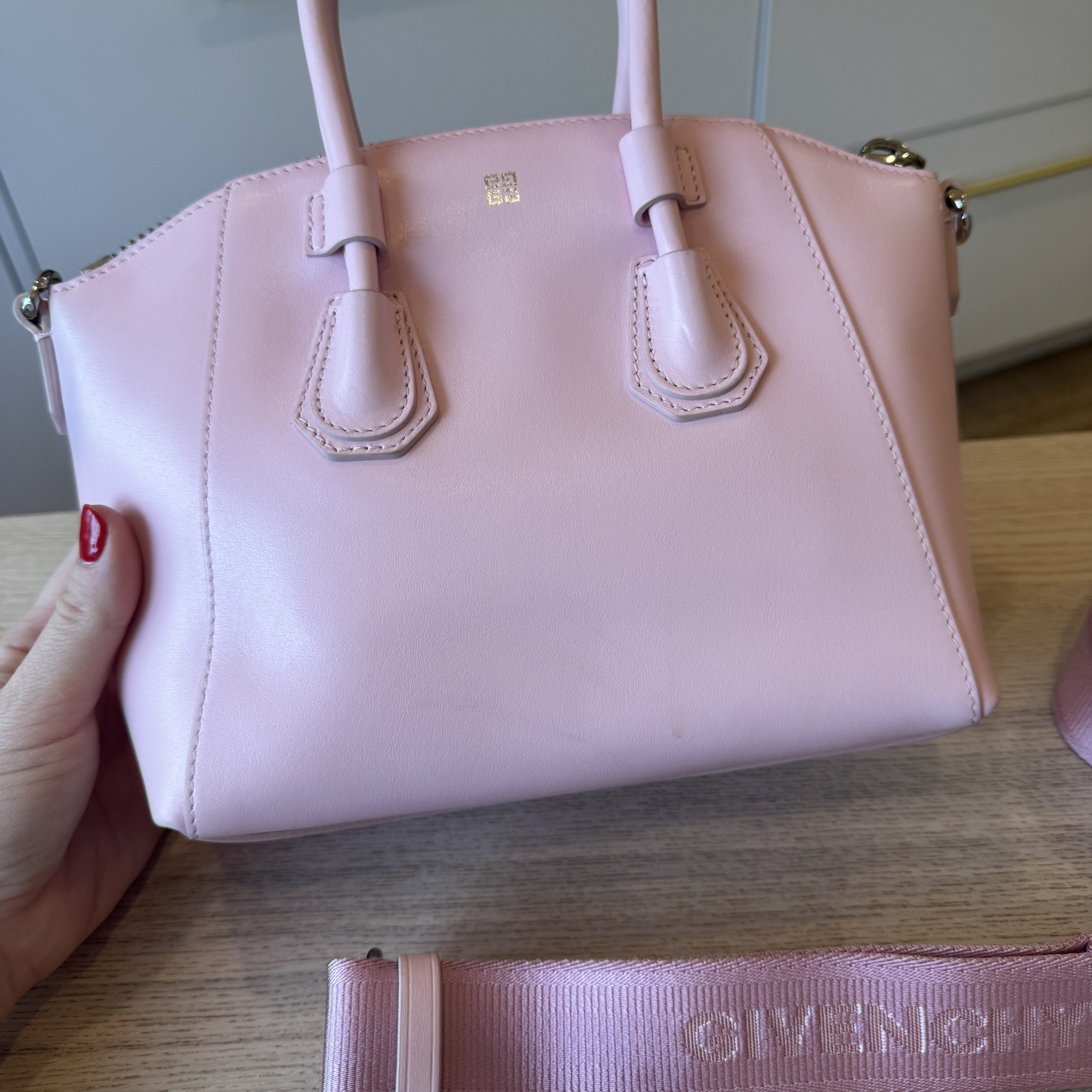 Givenchy antigona pale pink sales