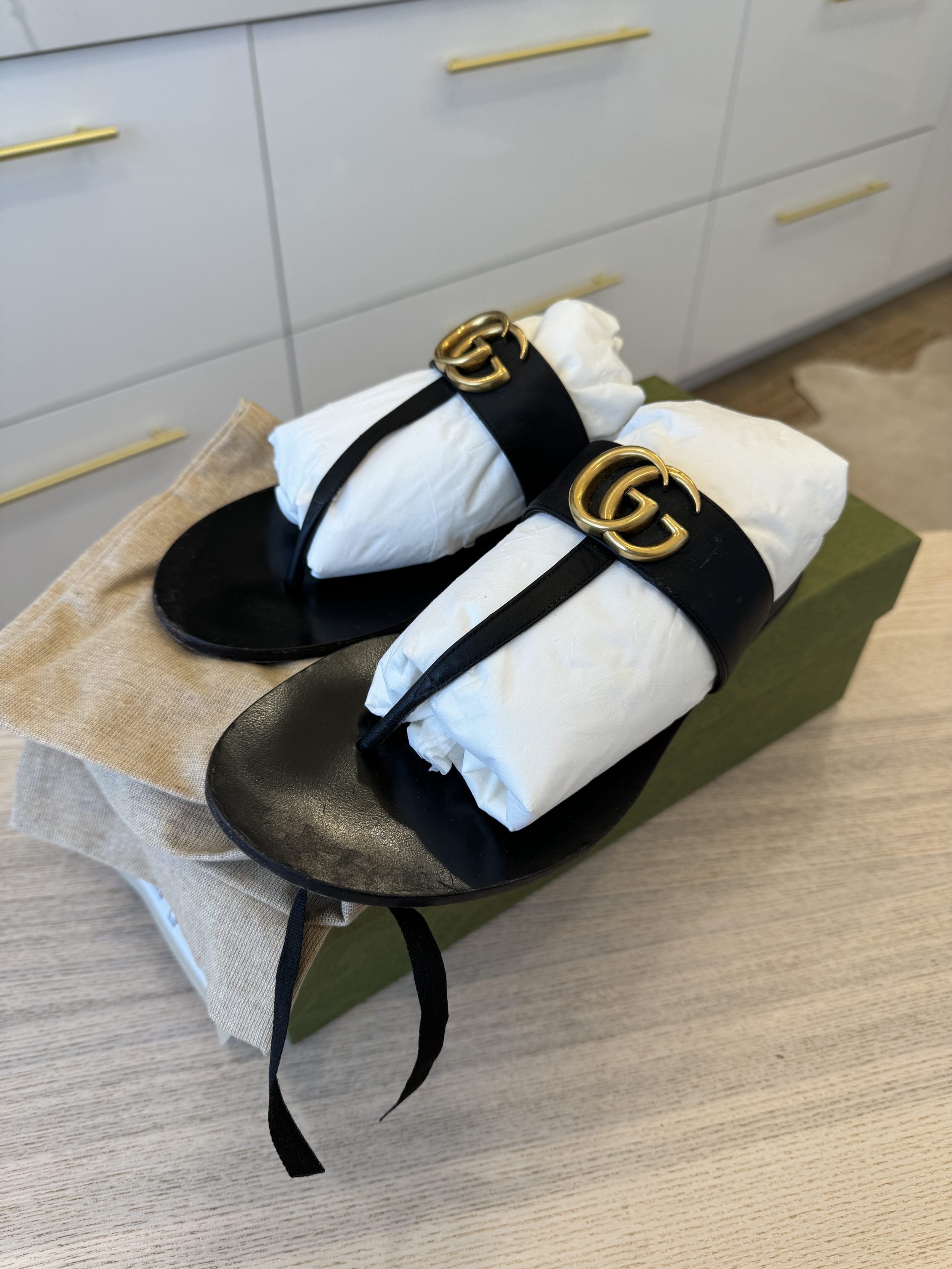 Gucci marmont thong outlet
