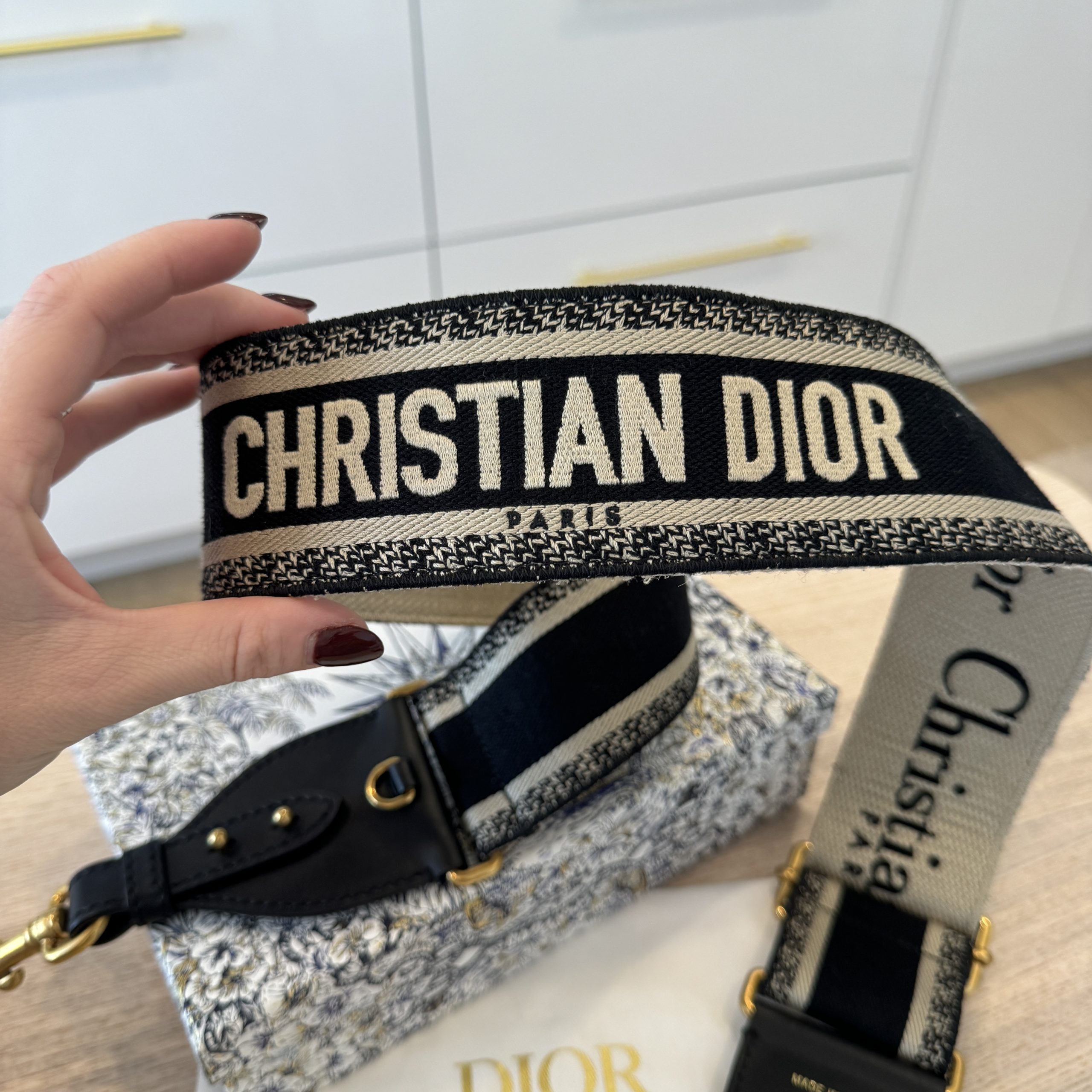 CHRISTIAN DIOR Adjustable Shoulder Strap with Ring Blue CHRISTIAN DIOR Adjustable Shoulder Strap with Ring Blue