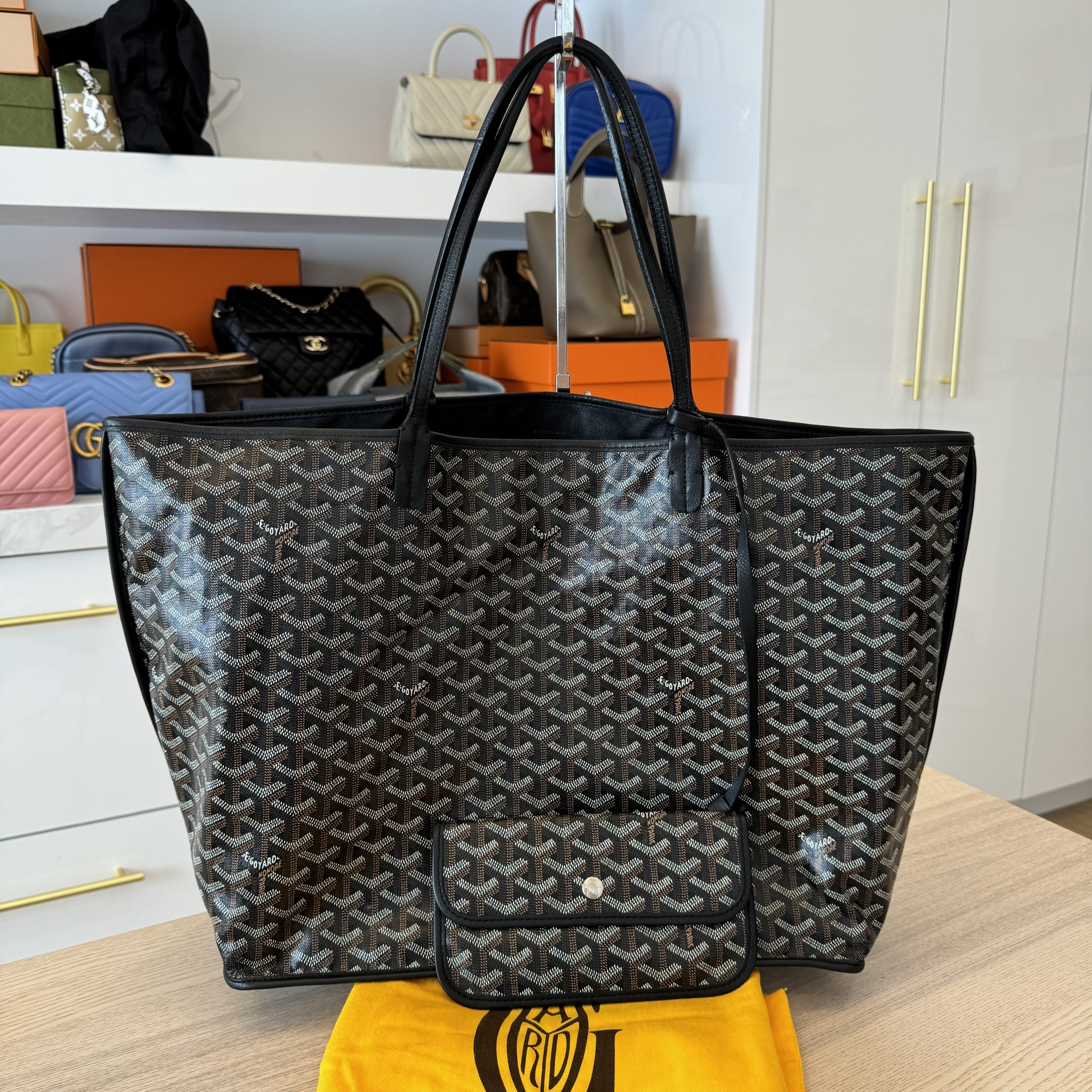 Goyard Goyardine Reversible Anjou GM Black