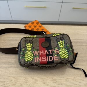 Gucci Maxi GG Supreme Monogram Pineapple Textured Dollar Calfskin Small Retro Interlocking G Belt Bag 100 40 Beige Ebony Green Pink New Acero
