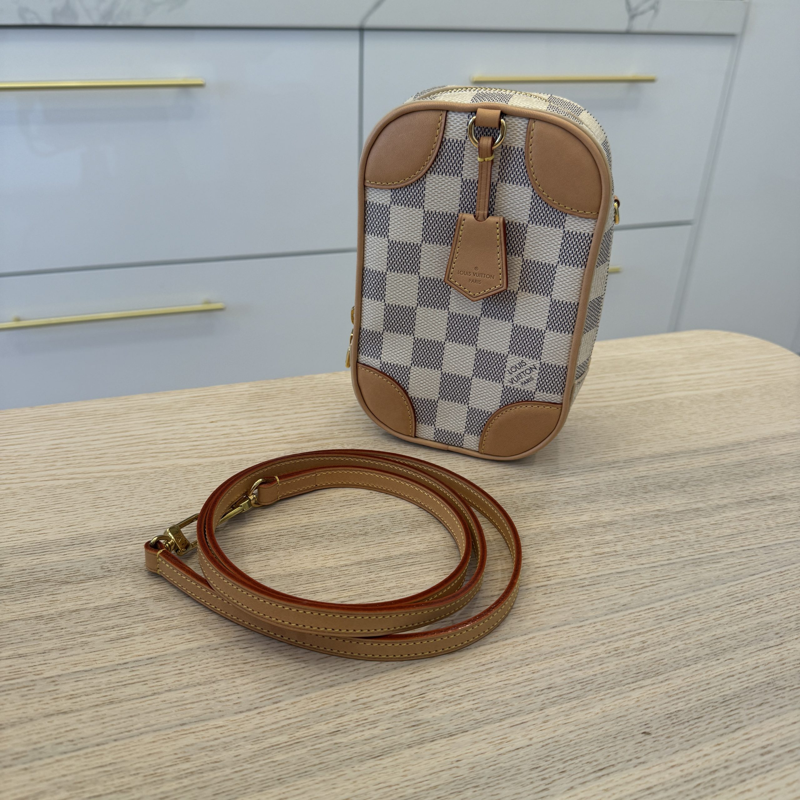 Louis Vuitton Damier Azur NeoKapi