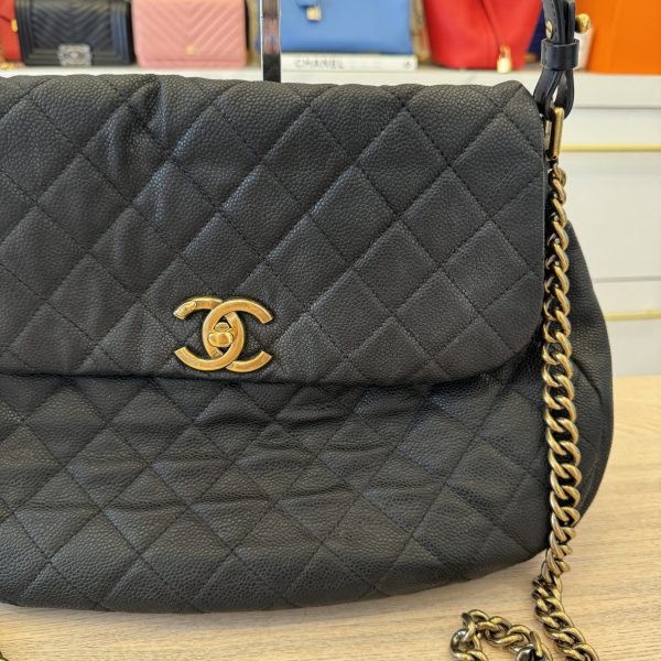 Chanel Country Chic Flap Messenger Bag Quilted Caviar Large Black Antique Gold Hardware - Image 13