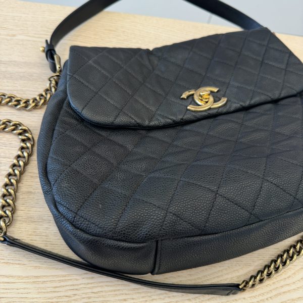 Chanel Country Chic Flap Messenger Bag Quilted Caviar Large Black Antique Gold Hardware - Image 11