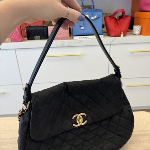 Chanel Country Chic Flap Messenger Bag Quilted Caviar Large Black Antique Gold Hardware - Image 10