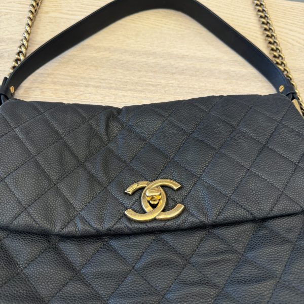 Chanel Country Chic Flap Messenger Bag Quilted Caviar Large Black Antique Gold Hardware - Image 7