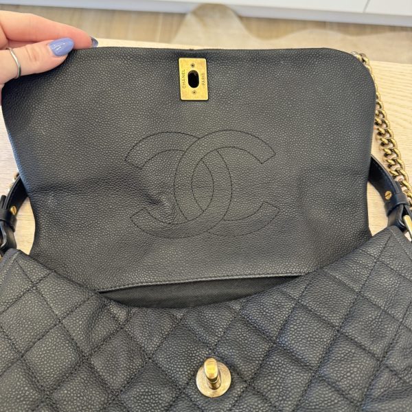 Chanel Country Chic Flap Messenger Bag Quilted Caviar Large Black Antique Gold Hardware - Image 6