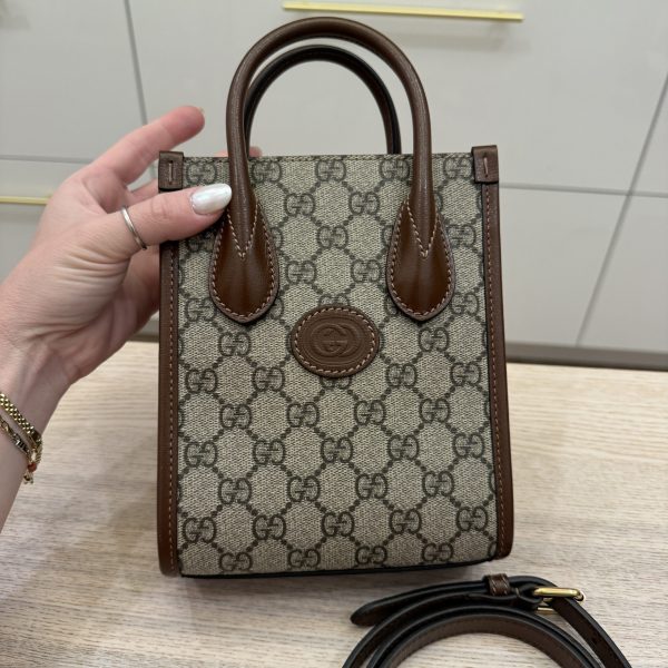 Gucci GG Supreme Small Tote Bag Brown Beige