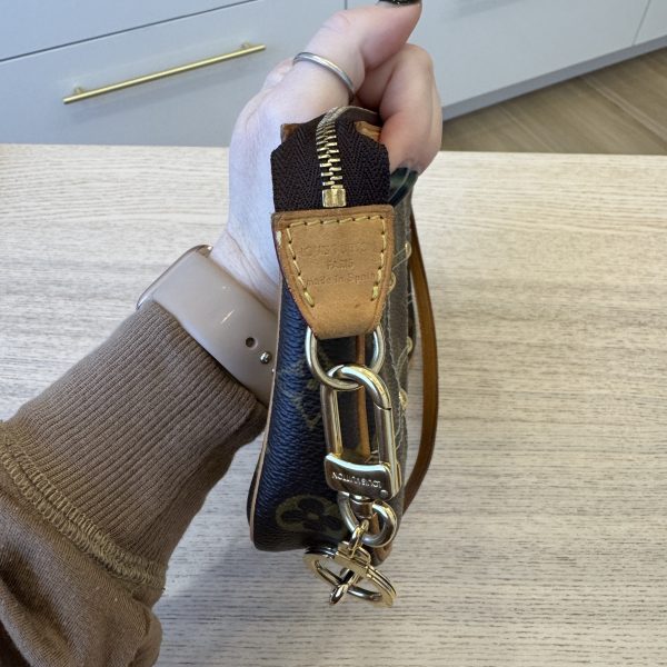 Louis Vuitton Monogram Riveting Pochette Accessories + Key Ring