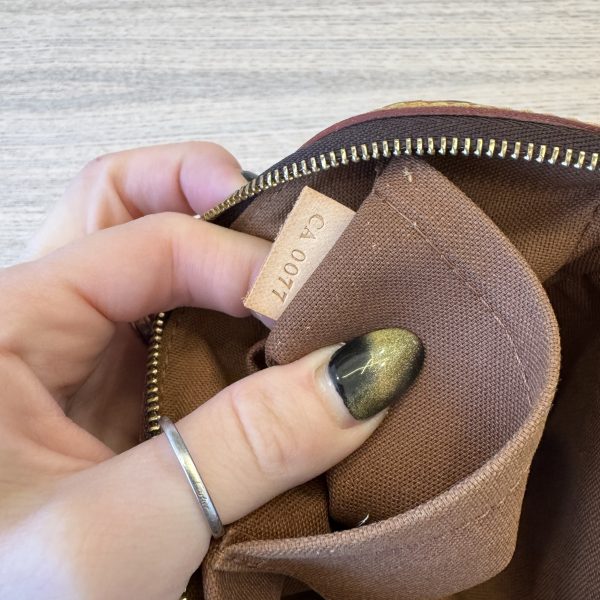 Louis Vuitton Monogram Riveting Pochette Accessories + Key Ring