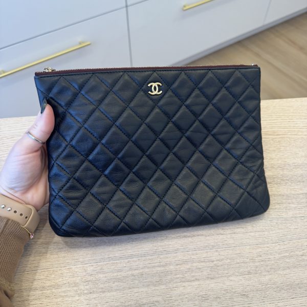 Chanel Classic O Case Clutch Quilted Lamskin Medium Black GHW