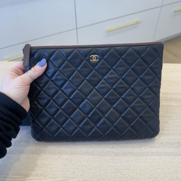 Chanel Classic O Case Clutch Quilted Lambskin Medium Black GHW