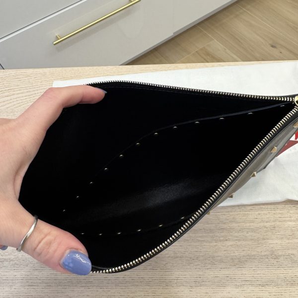 Valentino Gravami Rockstud Wispy Zip Pouch Black