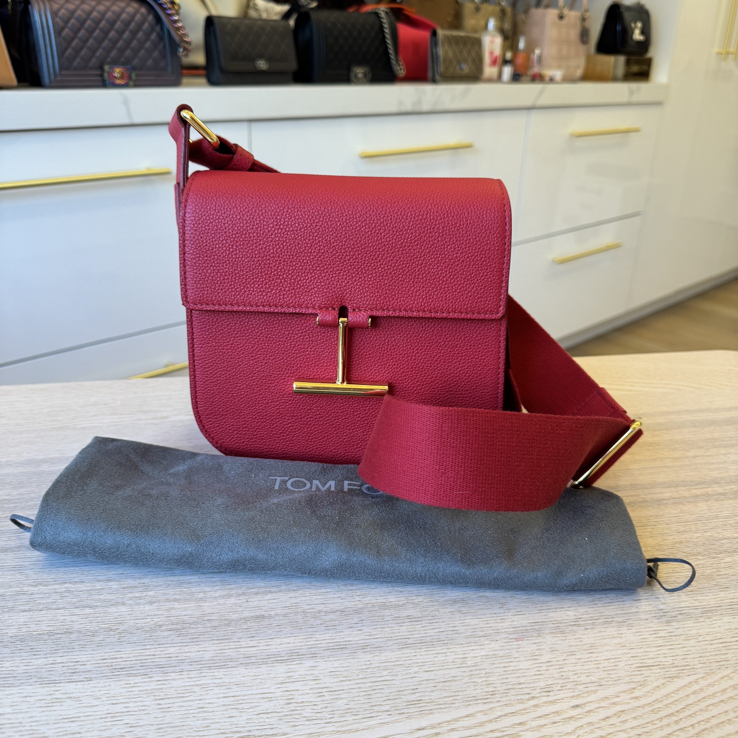 TOM FORD Grained Calfskin Mini T Clasp Tara Crossbody Bag Red/Pink