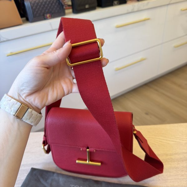 TOM FORD Grained Calfskin Mini T Clasp Tara Crossbody Bag Red/Pink