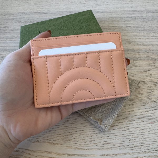 Gucci Calfskin Matelasse GG Marmont Card Holder