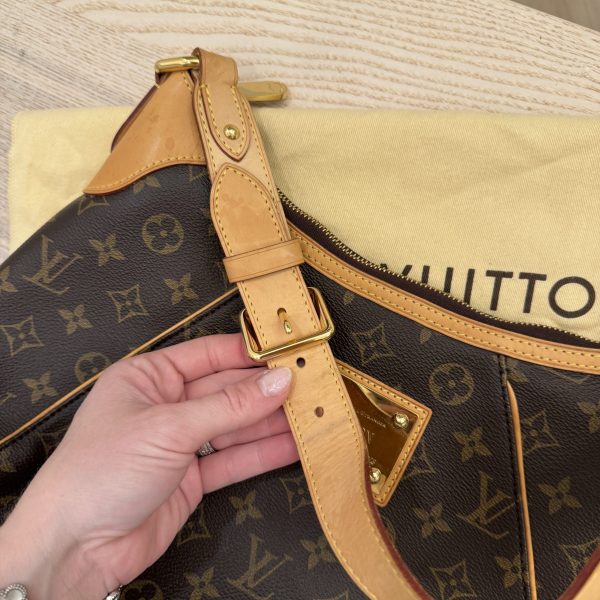 Louis Vuitton Monogram Thames GM