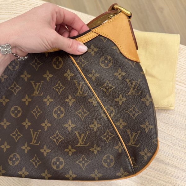 Louis Vuitton Monogram Thames GM