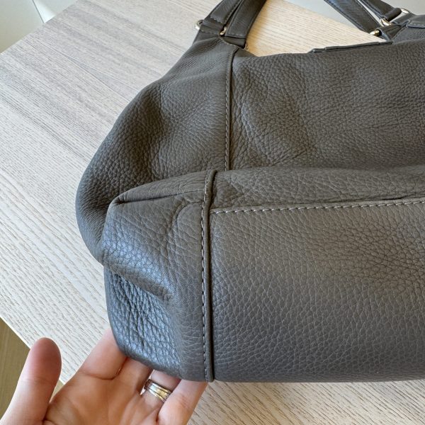 Gucci Grey Leather Pebbled Leather Greenwich Medium Shoulder Bag Grey