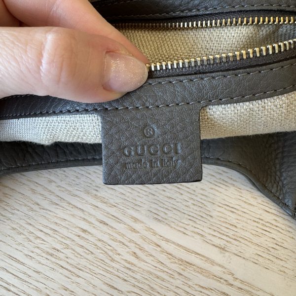 Gucci Grey Leather Pebbled Leather Greenwich Medium Shoulder Bag Grey