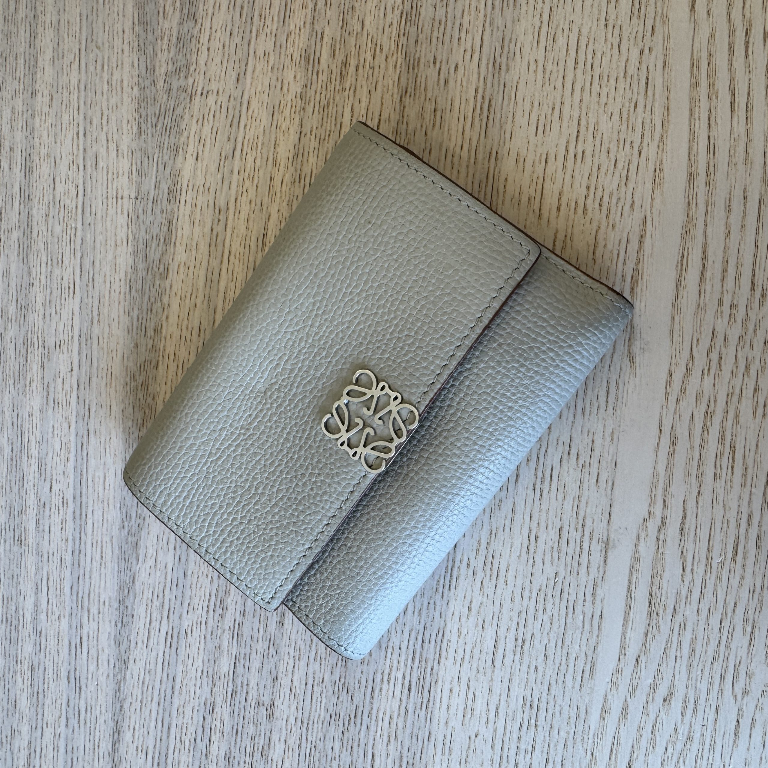 Loewe Anagram Small Vertical Wallet in Pebble Grained Calfskin