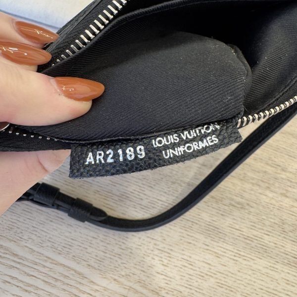 Louis Vuitton Empreinte Pallas Crossbody Black (uniformes)