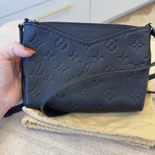 Louis Vuitton Empreinte Pallas Crossbody Black (uniformes)