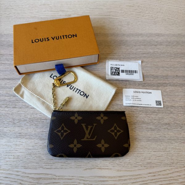 Louis Vuitton Monogram Key Pouch Cles