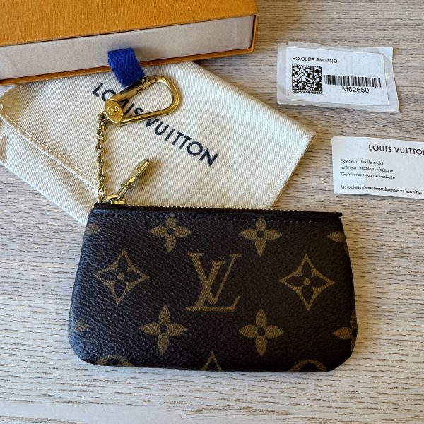 Louis Vuitton Monogram Key Pouch Cles