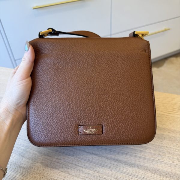VALENTINO GARAVANI Grained Calfskin Large VSling Shoulder Bag Saddle Brown